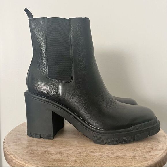 Marc Fisher Vanlisa Leather Lug Sole Pull On Chelsea Boots Size 11 NWOB - Picture 5 of 12